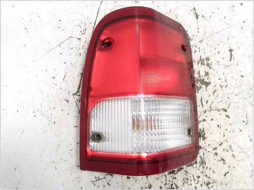 Used Left taillight HYUNDAI GALLOPER II (JK-01) 2.5 TD intercooler (99 hp) 31260735