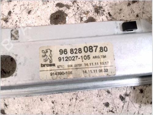 Rear left window mechanism PEUGEOT 5008 (0U_, 0E_) 1.6 HDi | BP26112224C24 