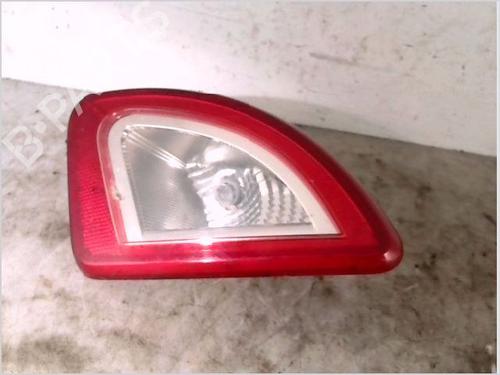 Højre baglygte bagklap RENAULT TWINGO II (CN0_) 1.2 16V (CN04, CN0B) (75 hp) 26104754