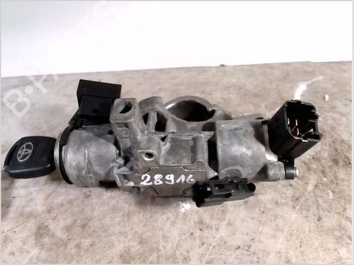 Used Ignition barrel TOYOTA AVENSIS (_T25_) 2.0 D-4D (ADT250_, ADT250R) (126 hp) 29482847