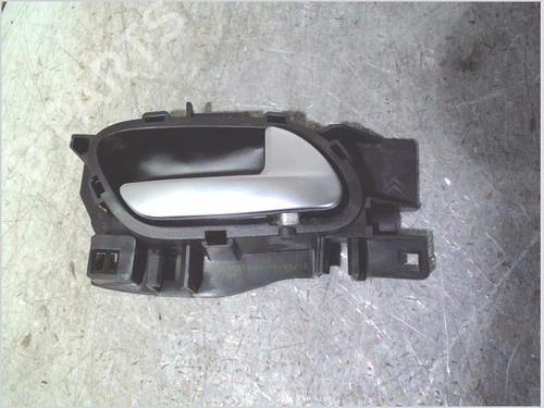 Used Front right interior door handle Front right interior door handle PEUGEOT 208 I (CA_, CC_) 1.2 VTI 82 (82 hp) 35802245 35802245