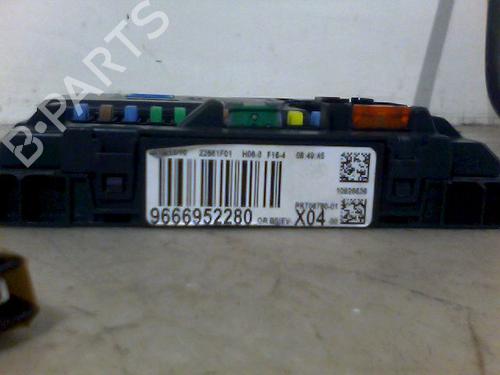Engine control unit (ECU) CITROËN C3 II (SC_) 1.4 HDi 70 (SC8HZC, SC8HR0, SC8HP4) | BP31028375M57  - Image 5
