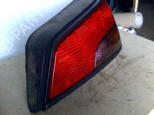 Used Right taillight PEUGEOT 306 Hatchback (7A, 7C, N3, N5) 1.6 (89 hp) 26084511