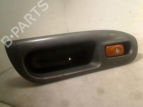 Used Switch RENAULT SCÉNIC I MPV (JA0/1_, FA0_) 1.9 dCi (JA05, JA1F) (102 hp) 26080880