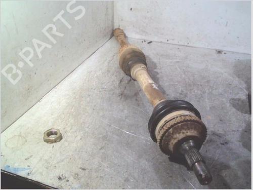 Drivaksel fortil Højre PEUGEOT 206 Hatchback (2A/C) 1.6 16V (109 hp) 29902536
