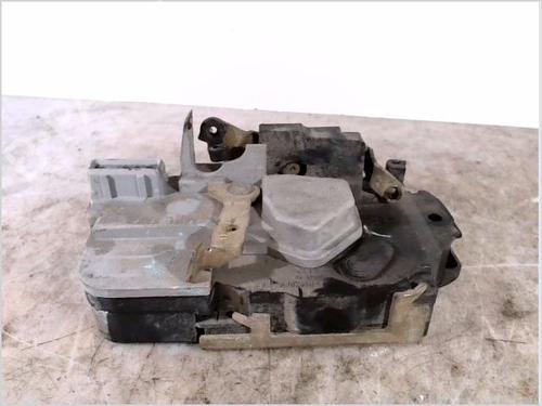Used Rear right lock PEUGEOT 206 Hatchback (2A/C) 1.4 HDi eco 70 (68 hp) 26116304