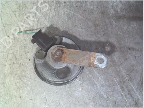 Horn TOYOTA YARIS (_P9_) 1.4 D-4D (NLP90_, NLP90R) | BP29890561E13