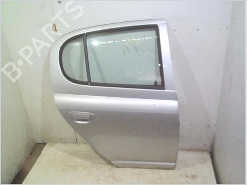 Used Right rear door TOYOTA YARIS (_P1_) 1.0 (SCP10_, SCP10R) (68 hp) 30351938