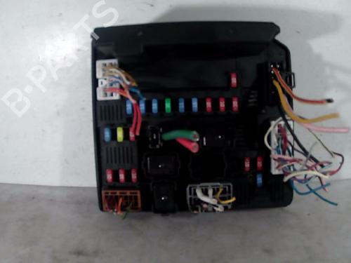 Used Fuse box NISSAN QASHQAI / QASHQAI +2 I (J10, NJ10, JJ10E) 2.0 dCi (150 hp) 26092752