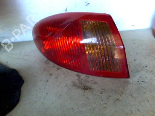 Used Left taillight ALFA ROMEO 147 (937_) 1.9 JTD (937.AXD1A, 937.BXD1A, 937.AXV1A, 937.BXB1A,... (115 hp) 28324642