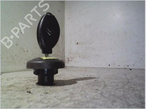 Used Fuel cap CITROËN XSARA (N1) 2.0 HDi 90 (90 hp) 26114879