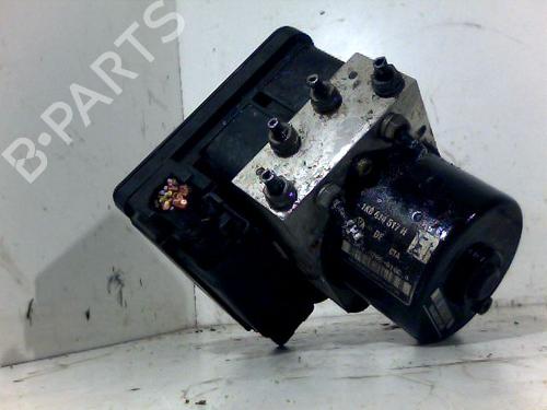 Used ABS pump VW TOURAN (1T1, 1T2) 2.0 TDI (136 hp) 26073612