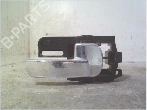 Used Rear right interior door handle NISSAN QASHQAI I (J10, NJ10) 2.0 dCi (150 hp) 30201934