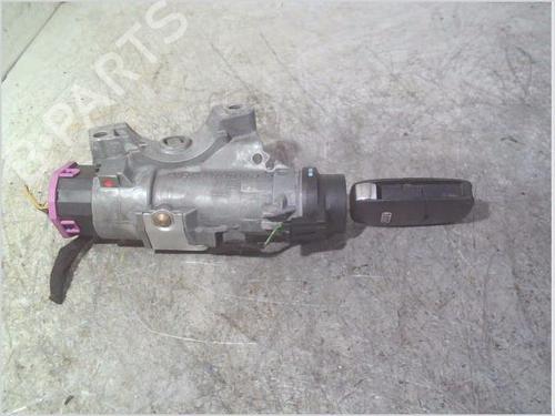 Used Ignition barrel AUDI A4 B6 Avant (8E5) 1.9 TDI (130 hp) 31591507