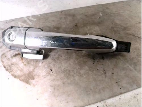 Used Front left exterior door handle MITSUBISHI L200 / TRITON (KA_T, KB_T) 2.5 DI-D (KA4T) (178 hp) 26109878