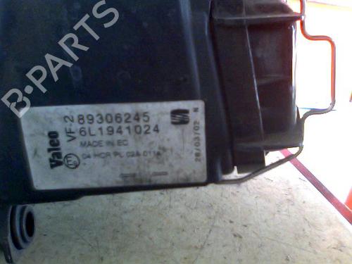 Right headlight SEAT CORDOBA (6L2) 1.9 TDI | BP26065761C29 