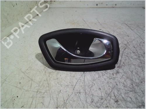 Used Front right interior door handle RENAULT TRAFIC III Bus (JG_) 1.6 dCi 120 (JGMS) (121 hp) 26115522