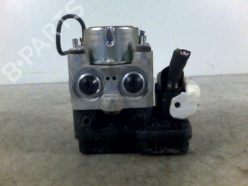 Used ABS pump SUZUKI JIMNY Closed Off-Road Vehicle (SN) 1.3 16V 4x4 (SN413) (86 hp) 26070348