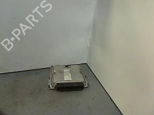 Used Engine control unit (ECU) Engine control unit (ECU) RENAULT SCÉNIC I MPV (JA0/1_, FA0_) 1.9 dCi (JA05, JA1F) (102 hp) 32987273 32987273