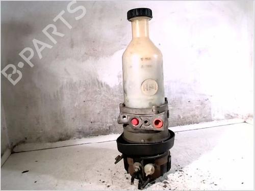 Used Steering pump RENAULT CLIO I (B/C57_, 5/357_) 1.9 D (B/C/S576, B/C/S57L) (64 hp) 26111208