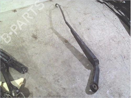Used Front windshield wiper arm Front windshield wiper arm SEAT LEON (1M1) 1.6 16 V (105 hp) 33463472 33463472