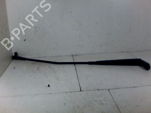 Used Front windshield wiper arm CITROËN C5 II (RC_) 2.0 HDi (RCRHRH) (136 hp) 26073047