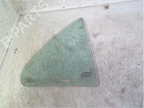 Vetro fisso posteriore destro RENAULT LAGUNA II (BG0/1_) 2.2 dCi (140 hp) 32344671