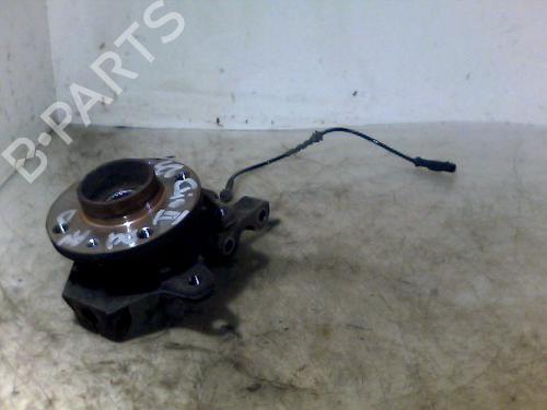 Used Right front steering knuckle RENAULT CLIO II (BB_, CB_) 1.5 dCi (B/CB3M) (64 hp) 26077148