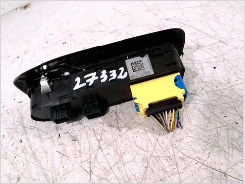 Used Switch PEUGEOT 208 I (CA_, CC_) 1.2 PureTech 82 (82 hp) 26108585