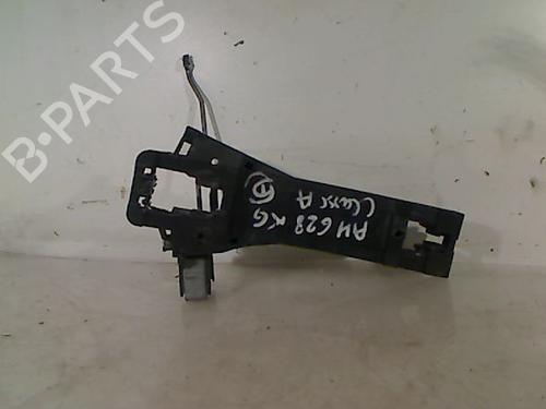 Used Front right exterior door handle MERCEDES-BENZ A-CLASS (W168) A 140 (168.031, 168.131) (82 hp) 26075068