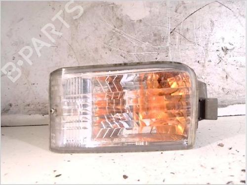 Used Right front indicator TOYOTA RAV 4 II (_A2_) 2.0 D 4WD (CLA20_, CLA21_, CLA20R, CLA21R) (116 hp) 26109516
