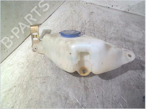 Used Windscreen washer tank PEUGEOT 205 II (20A/C) 1.8 Diesel (60 hp) 28693350