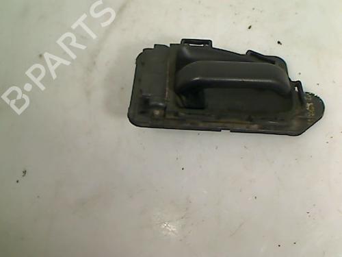 Venstre bak invendig håndtak CITROËN SAXO (S0, S1) 1.5 D (57 hp) 26073395