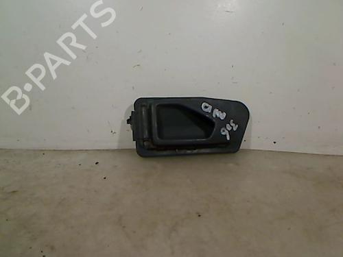 Used Front right interior door handle PEUGEOT 306 Hatchback (7A, 7C, N3, N5) 1.9 D (69 hp) 26088653