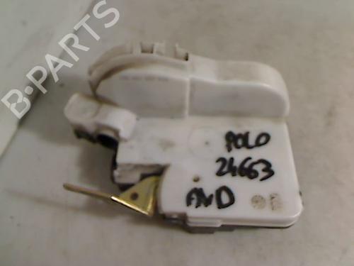 Front right lock VW POLO III (6N1) 64 1.9 D | BP26082350C97 