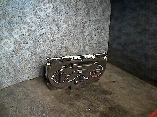 Used Climate control PEUGEOT 206 Hatchback (2A/C) 1.6 i (89 hp) 26057777