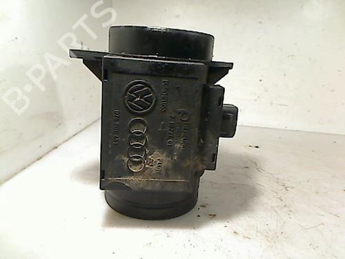 Used Mass air flow sensor Mass air flow sensor VW BORA Variant (1J6) 1.9 TDI (101 hp) 33006962 33006962