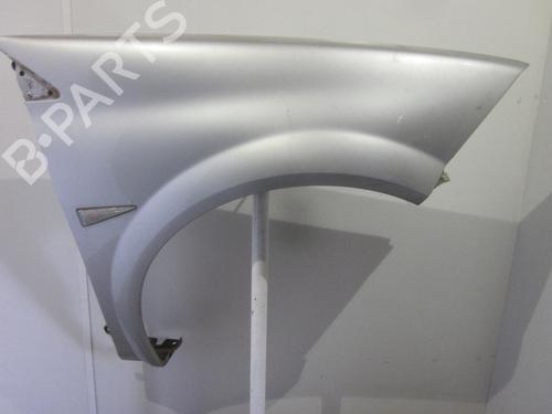 Used Right front fenders RENAULT MEGANE II Estate (KM0/1_) 1.9 dCi (KMRG, KM1G, KM0G, KM2C) (120 hp) 26065762
