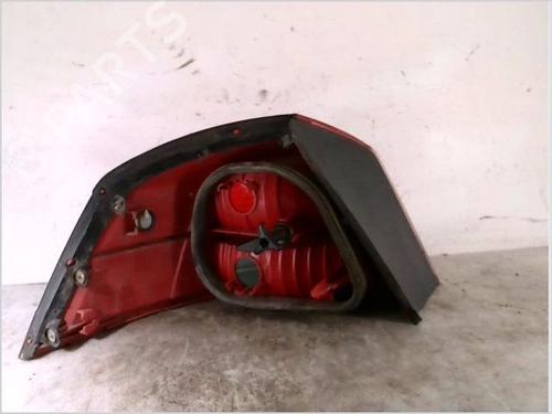 Right taillight RENAULT LAGUNA II (BG0/1_) 2.2 dCi (BG0F) | BP26101815C35 