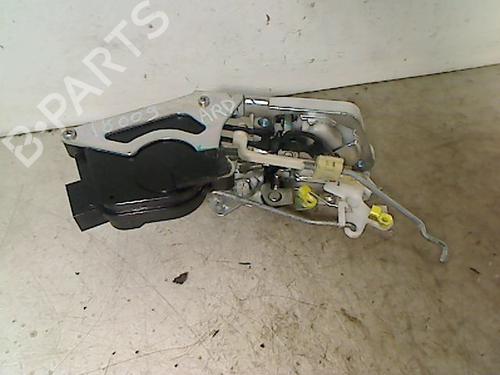 Używane Zamek drzwi tylnych prawych CHEVROLET MATIZ (M200, M250) 0.8 (52 hp) 31823150