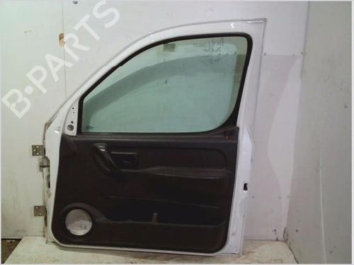 Right front door CITROËN BERLINGO / BERLINGO FIRST Box Body/MPV (M_) 2.0 HDI 90 (MBRHY, MCRHY) | BP26081747C3 