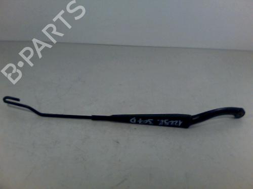 Used Front windshield wiper arm PEUGEOT 307 (3A/C) 2.0 HDi 90 (90 hp) 26064983