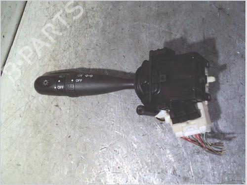 Used Headlight switch Headlight switch TOYOTA YARIS (_P1_) 1.0 (SCP10_, SCP10R) (68 hp) 40127865 40127865