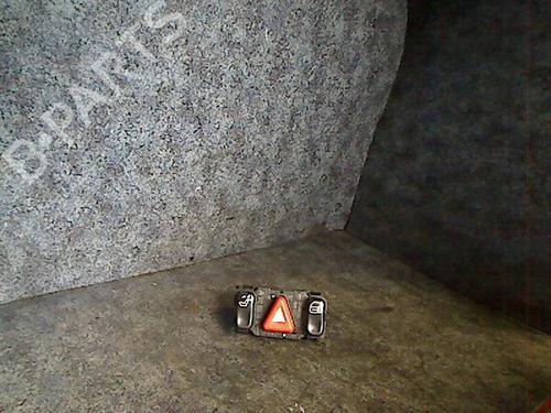Used Warning switch MERCEDES-BENZ C-CLASS (W202) C 250 Turbo-D (202.128) (150 hp) 27262767