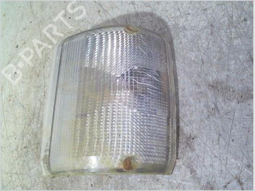 Clignotant avant droit PEUGEOT J5 Bus (280P) 2.5 D (73 hp) 32025909
