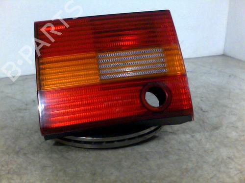 Used Right tailgate light VW PASSAT B3/B4 (3A2, 35I) 1.9 TDI (90 hp) 30320726