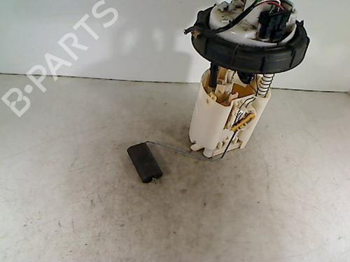 Used Fuel pump PEUGEOT 206 Hatchback (2A/C) 1.4 i (75 hp) 26112951