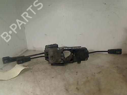 Used Steering column stalk RENAULT TRAFIC Van (T_, P_, V_) 2.1 D (58 hp) 26092062