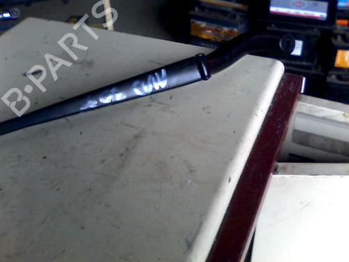 Used Front windshield wiper arm PEUGEOT 307 (3A/C) 2.0 16V (136 hp) 26059271