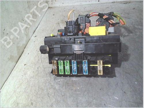 Used Fuse box Fuse box 36966056 36966056